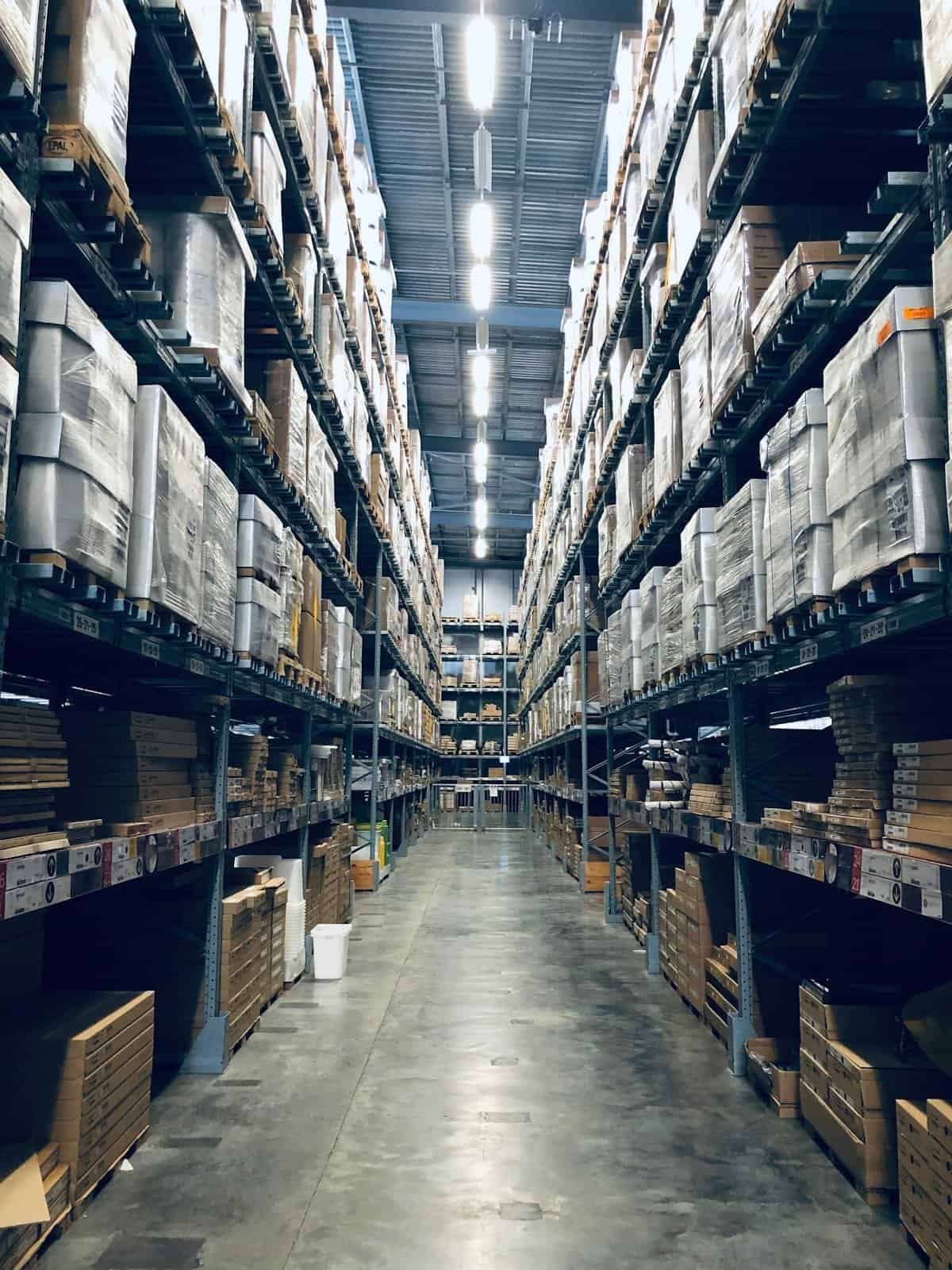 How to sell on Amazon in 2026 — complete guide with current FBA fees, product research, listing optimisation and advertising